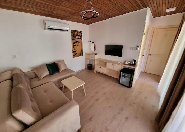 My House Urla Hotel *